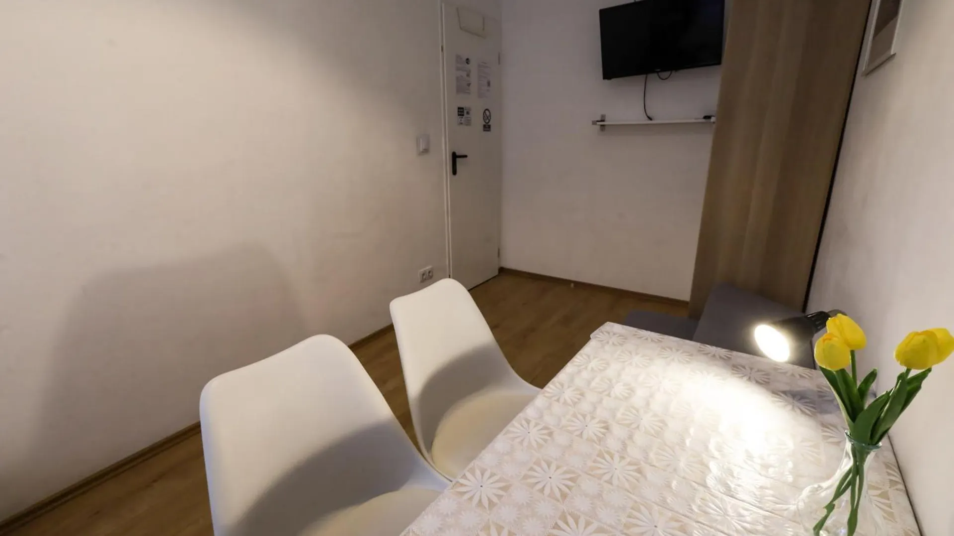 Pest-Port Apartment 4 Rooms For 16 Person Будапешт 0*,  Венгрия